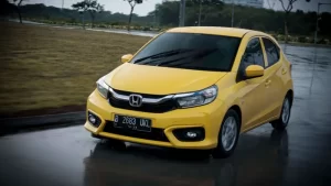 ini-4-tips-merawat-mobil-di-musim-hujan